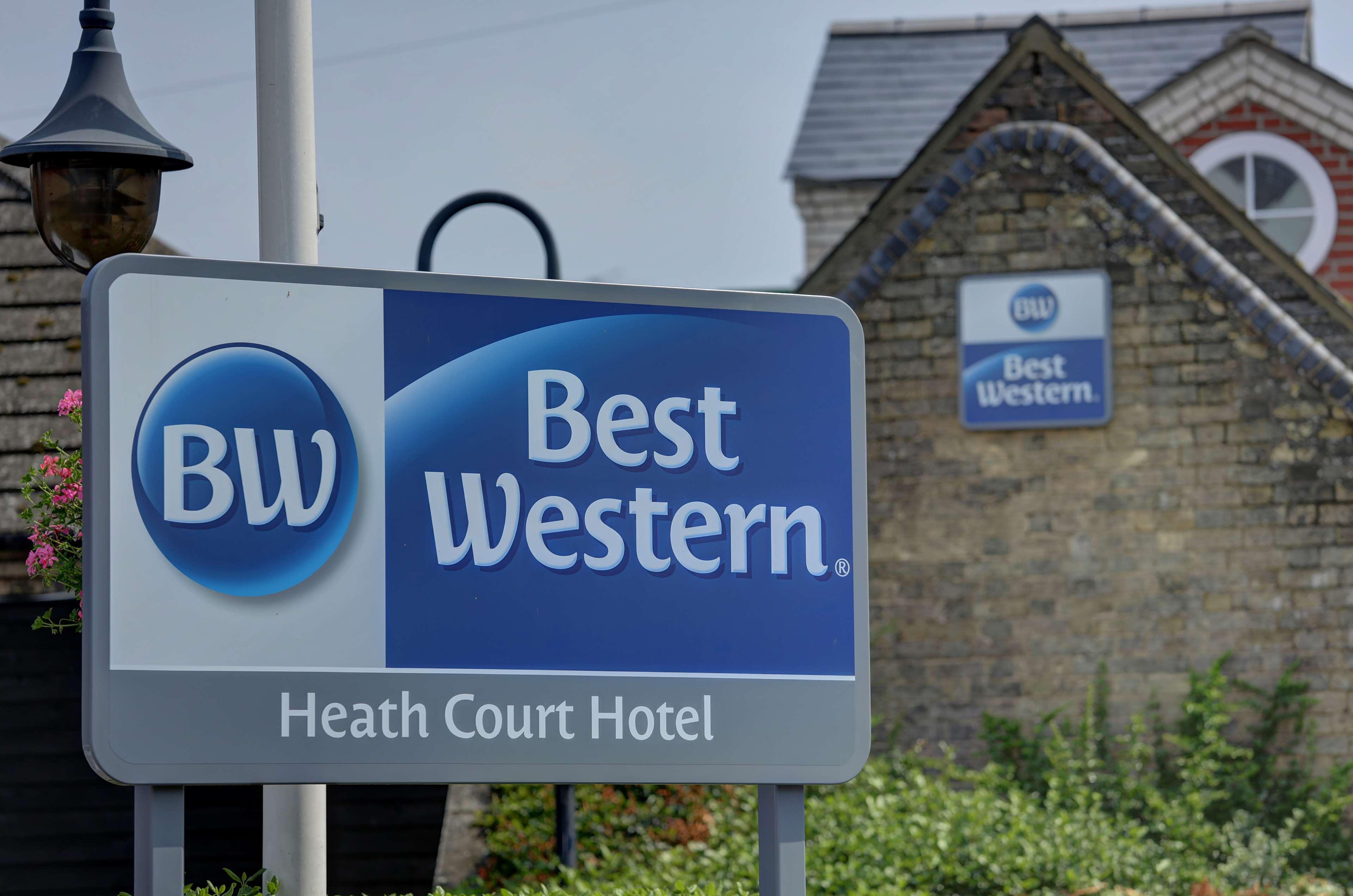 Best Western Heath Court Hotel Newmarket  Εξωτερικό φωτογραφία