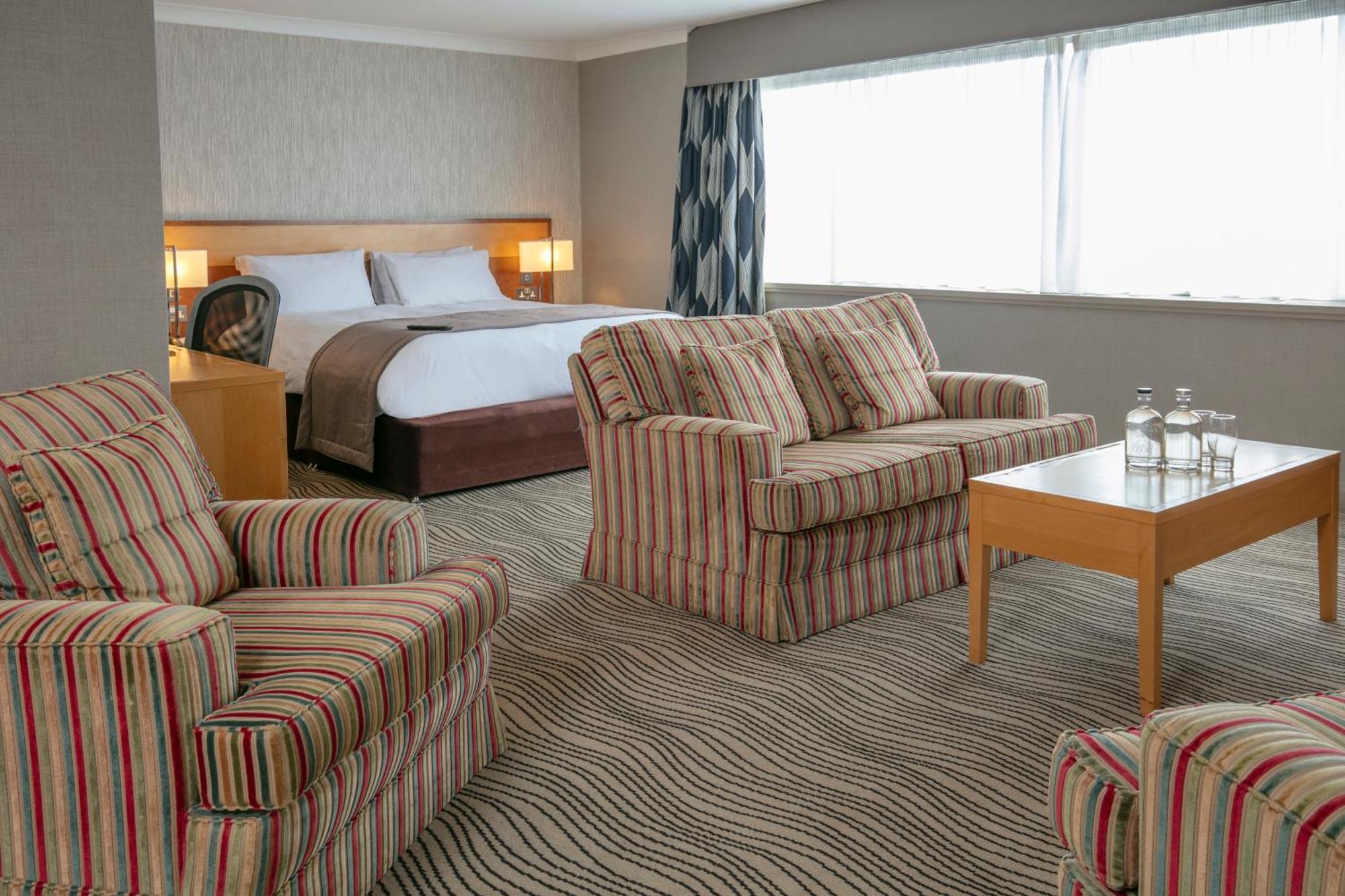 Best Western Heath Court Hotel Newmarket  Εξωτερικό φωτογραφία